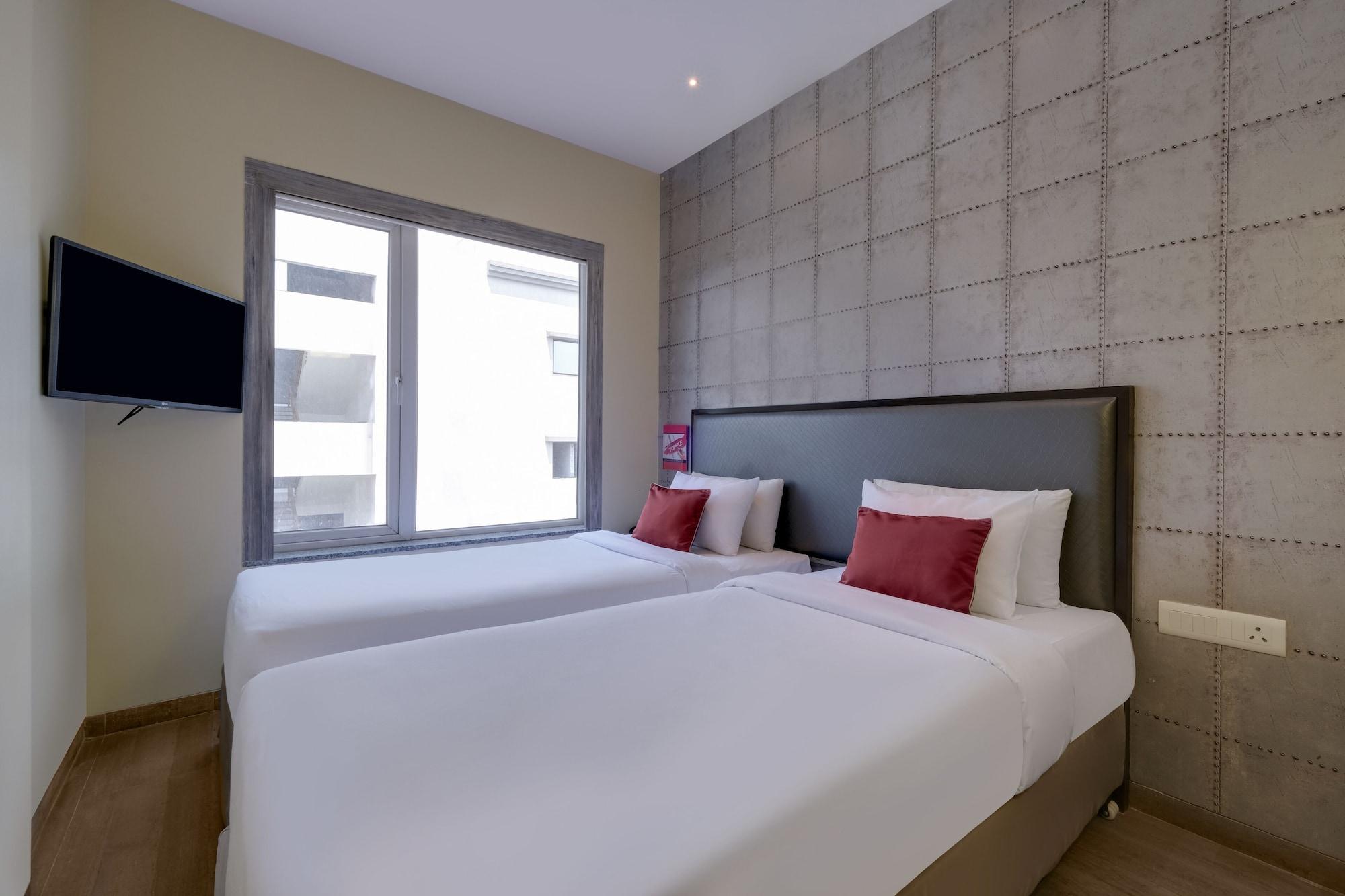 7 Apple Hotel, Vadodara Dış mekan fotoğraf