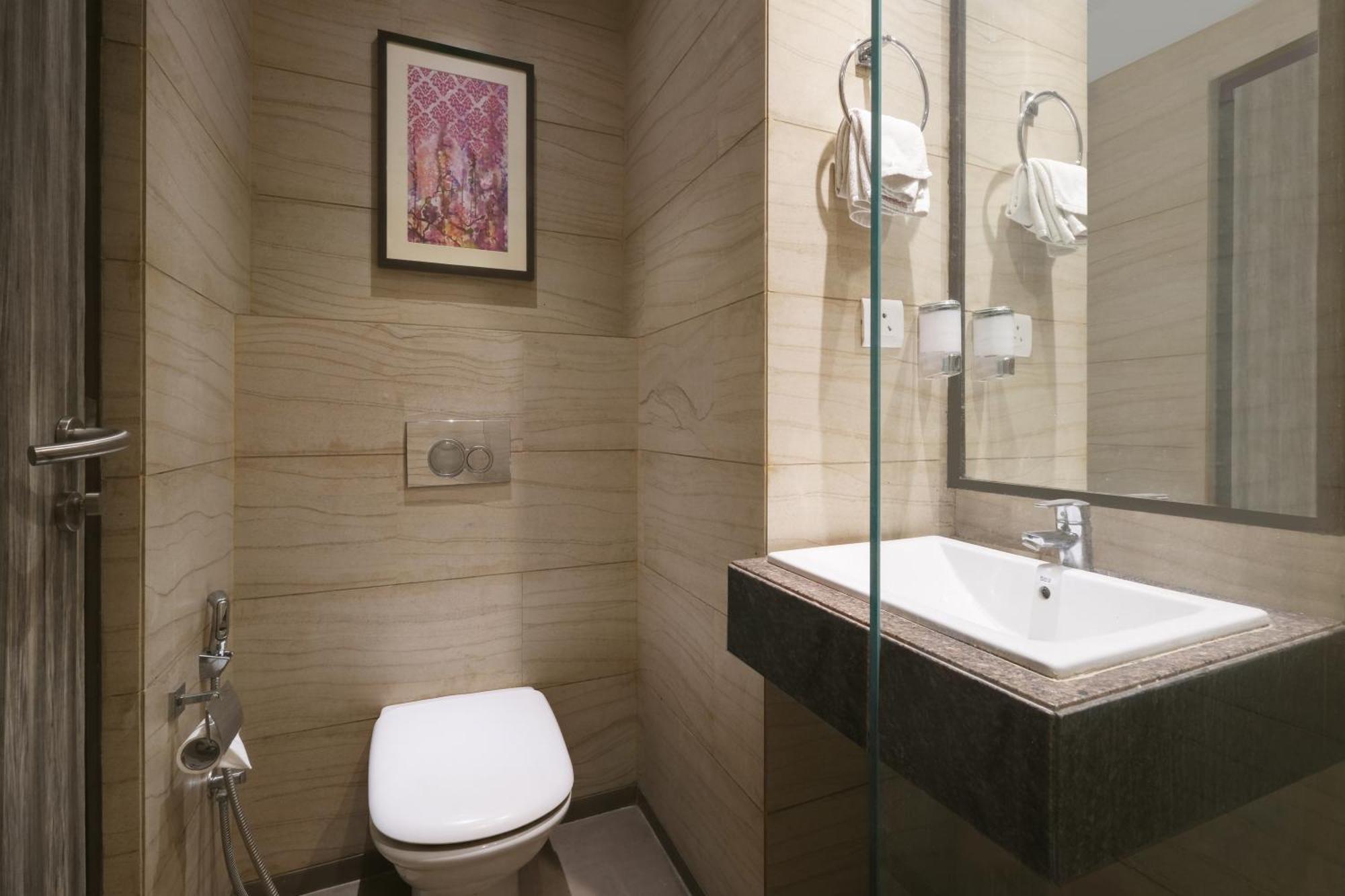 7 Apple Hotel, Vadodara Oda fotoğraf